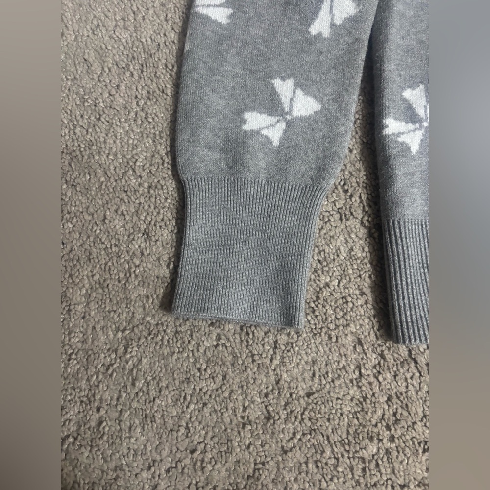 CeCe Sweater Gray Women's Bow
Detail Sweater size S - Picture 2 of 9